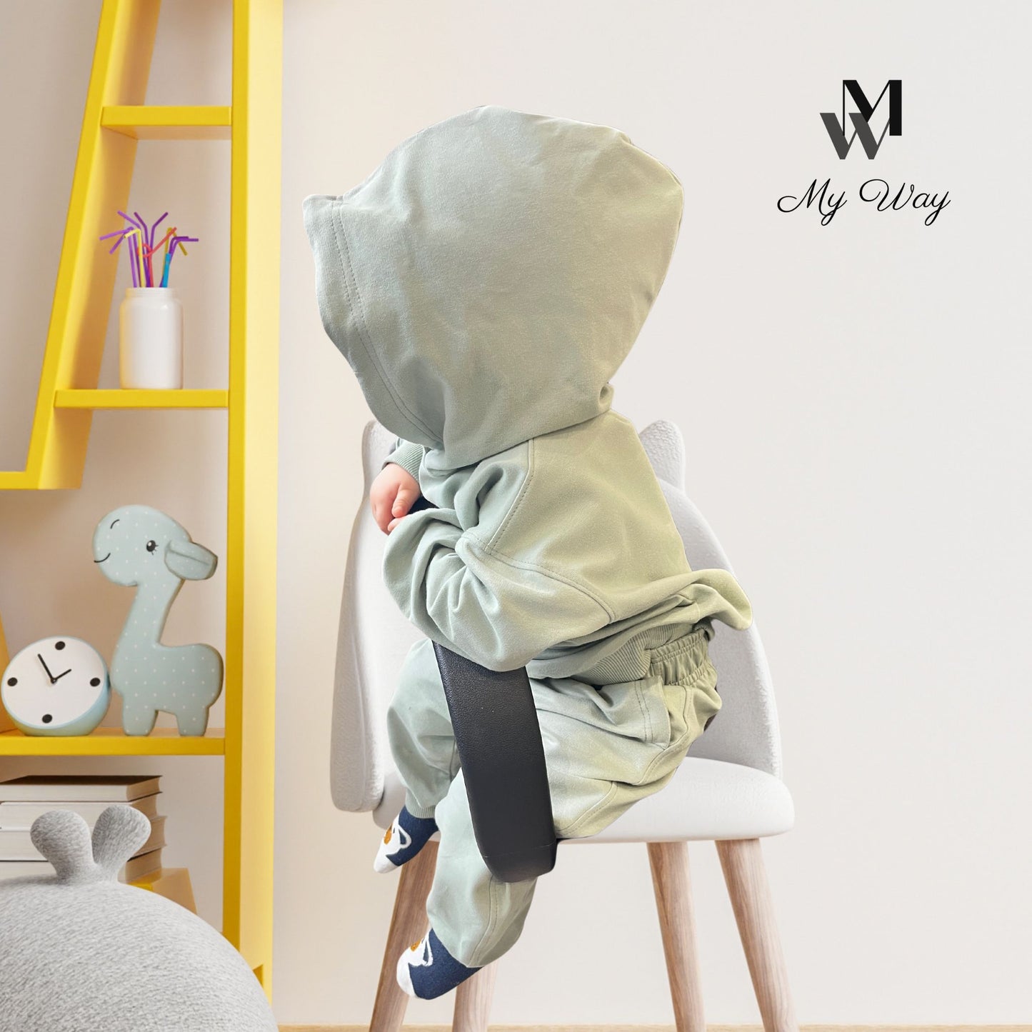 Nachhaltige und stylische Mode für Babys und Kinder in Mintgrün