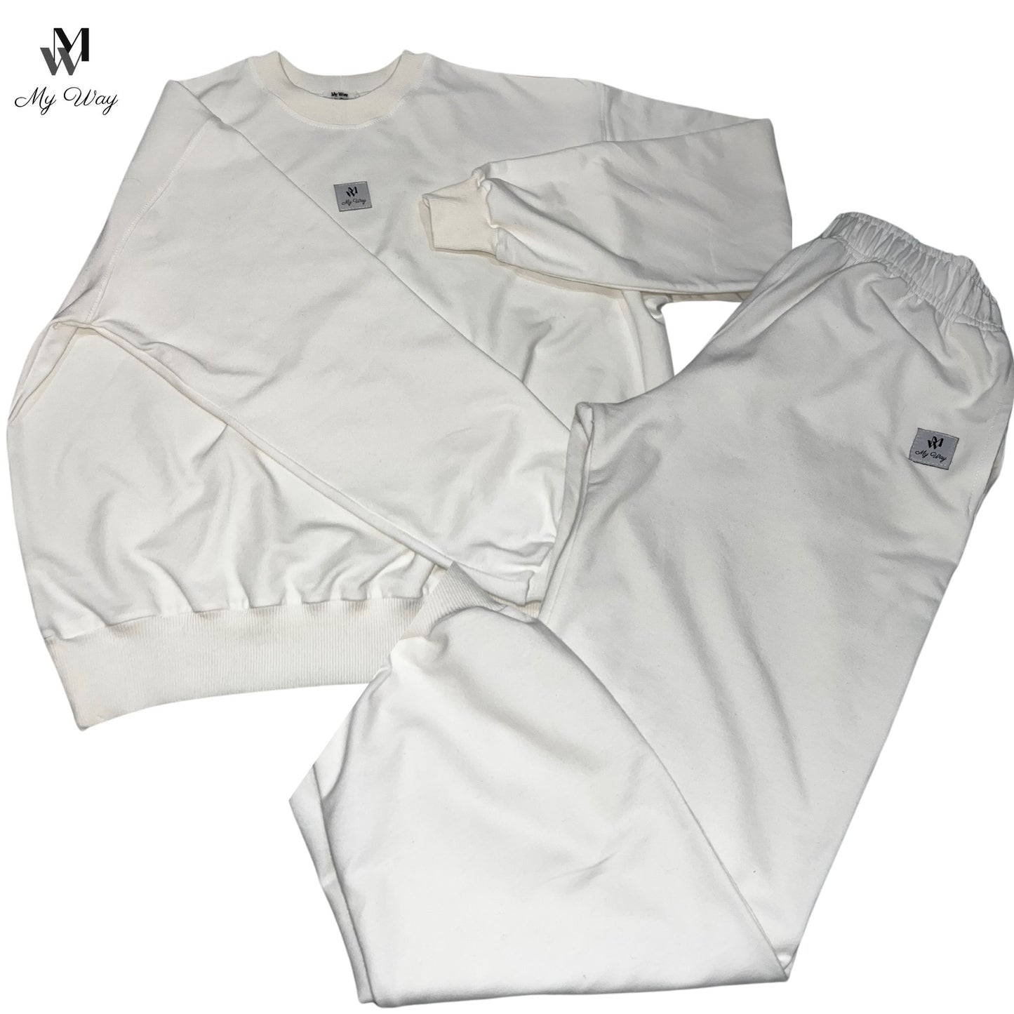 Off White Jogging Set Relaxed Sweatshirt mit Rundhalsausschnitt und Trainingshose mit Seitentaschen