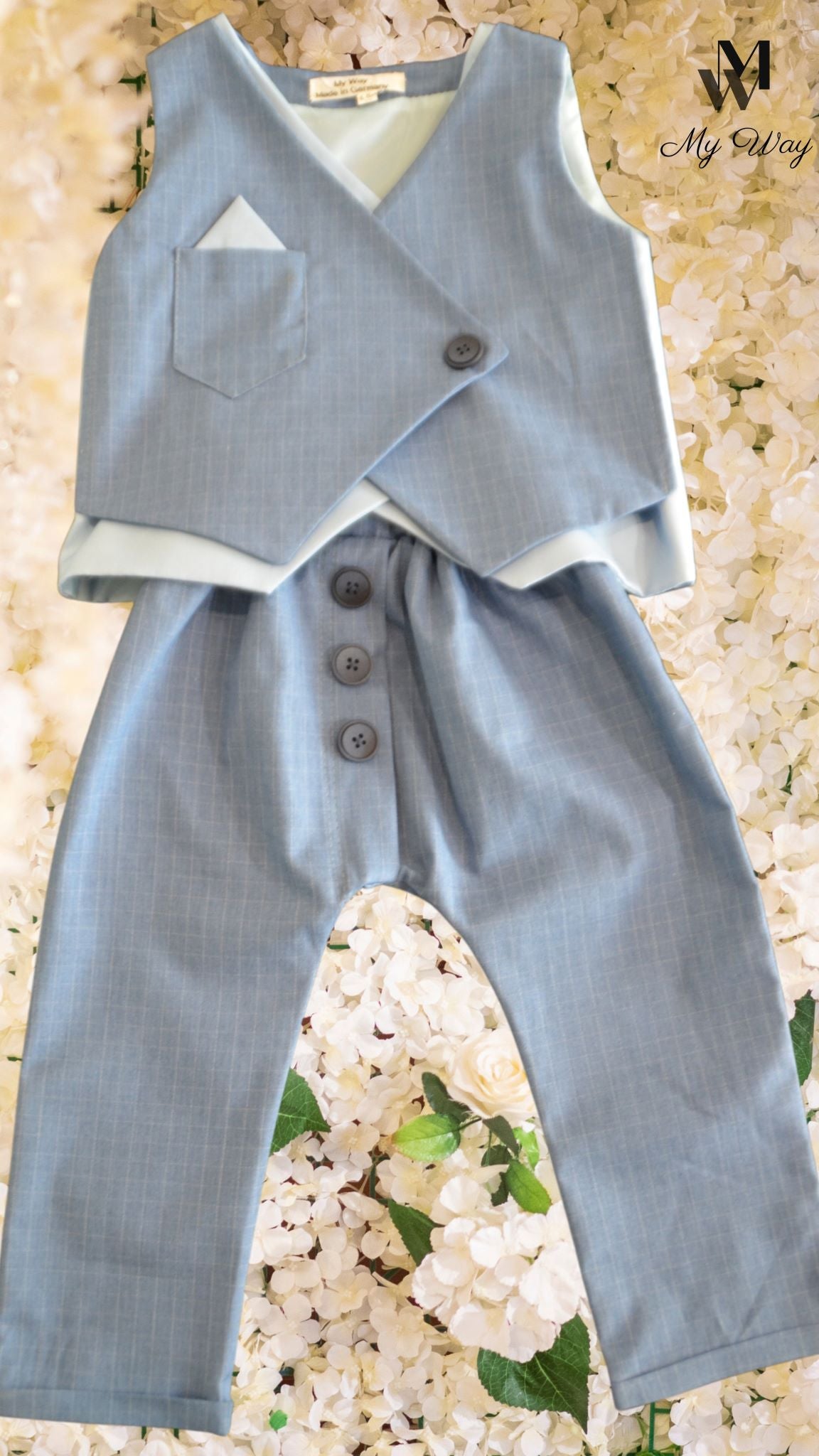 Hochwertige Kinderanzüge von My Way D&A Blau Kinder-Anzüge online kaufen Anzug für Jungen mit Weste- Blau zu günstigen Preisen
