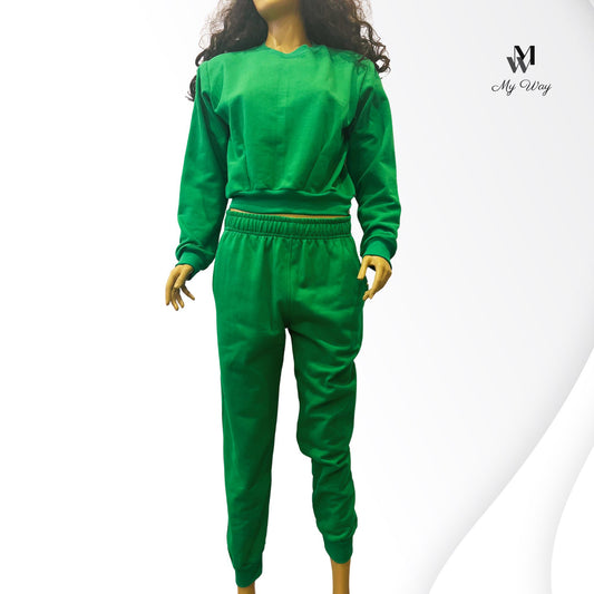 My Way D&A - Maßgeschneiderte Sportbekleidung aus Bio-Baumwolle für Damen | Online kaufen | Grüner Trainingsanzug