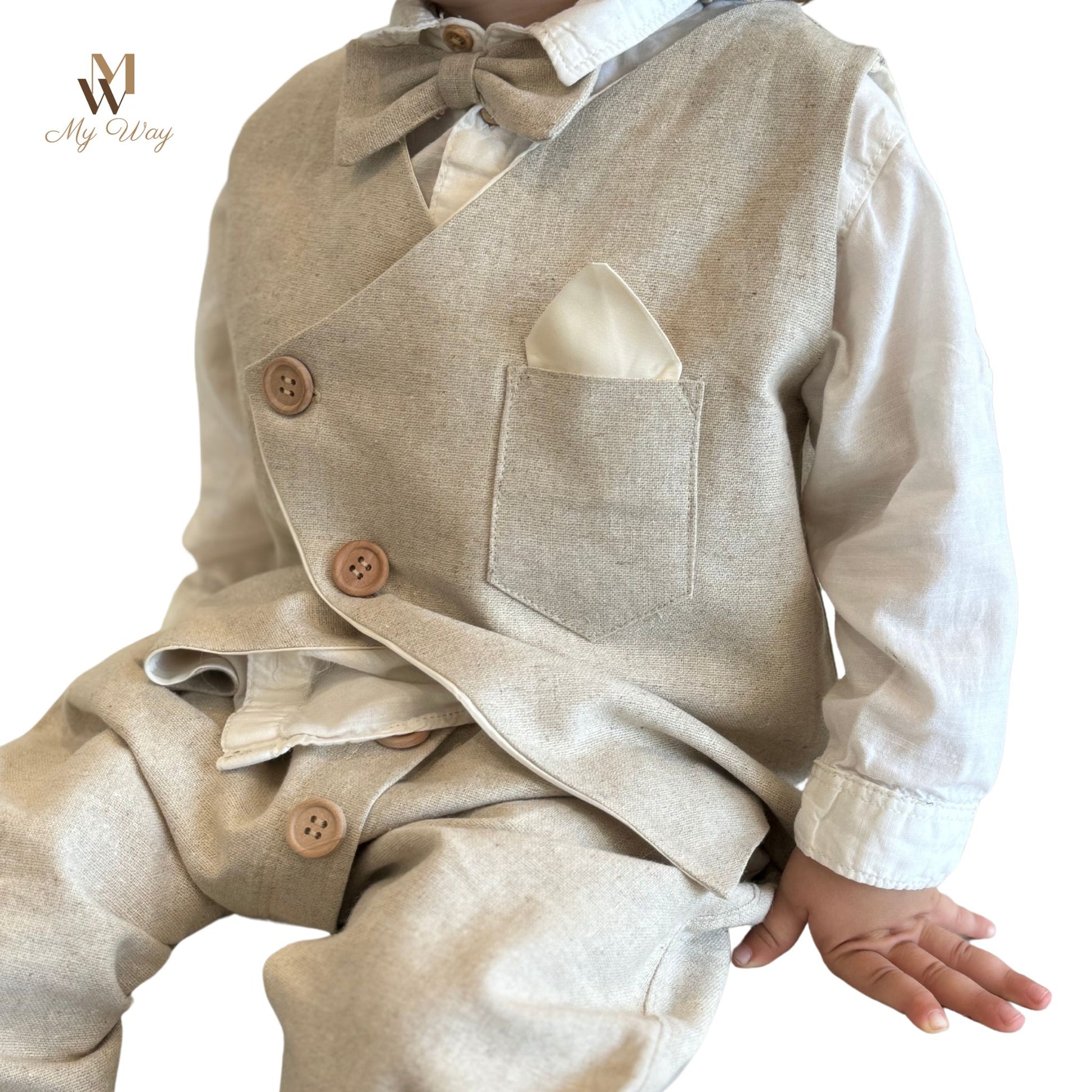 Taufanzüge jungen Kinderanzug hochzeit. Handgefertigte Kinderanzüge beige in modischen Designs aus hochwertigen Stoffen. Taufanzug Baby Boy, Geburtstag Anzug